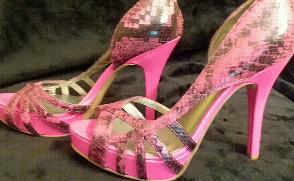 Guess shoes